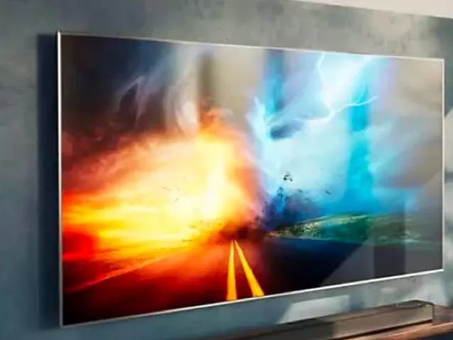 Philips Q-Line Digital-Signage-Smart-TV