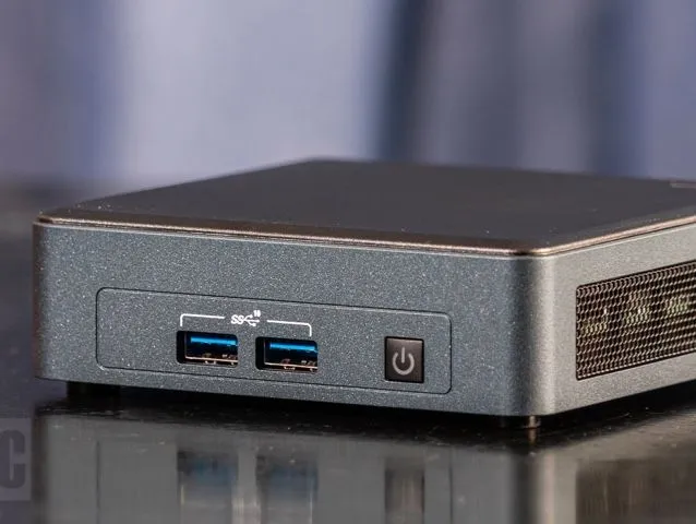 Intel NUC 7 Mini als Mediaplayer