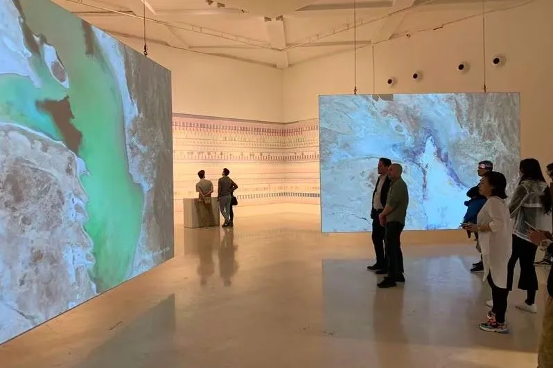 Die Ausstellung in der Triennale di Milano mit Digital Signage